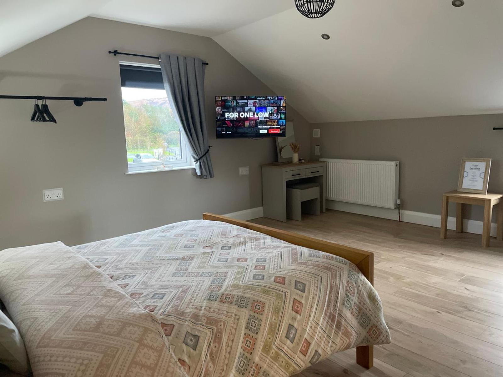 The Nest Hotel Newry Eksteriør billede